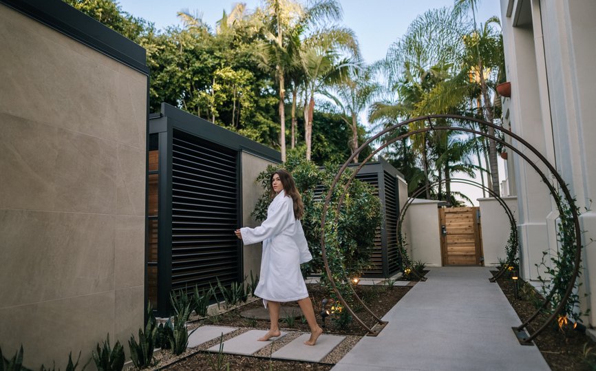 SANPA-Miraval-Life-In-Balance-Spa-Aviara-Cabana-Entrance-Walk