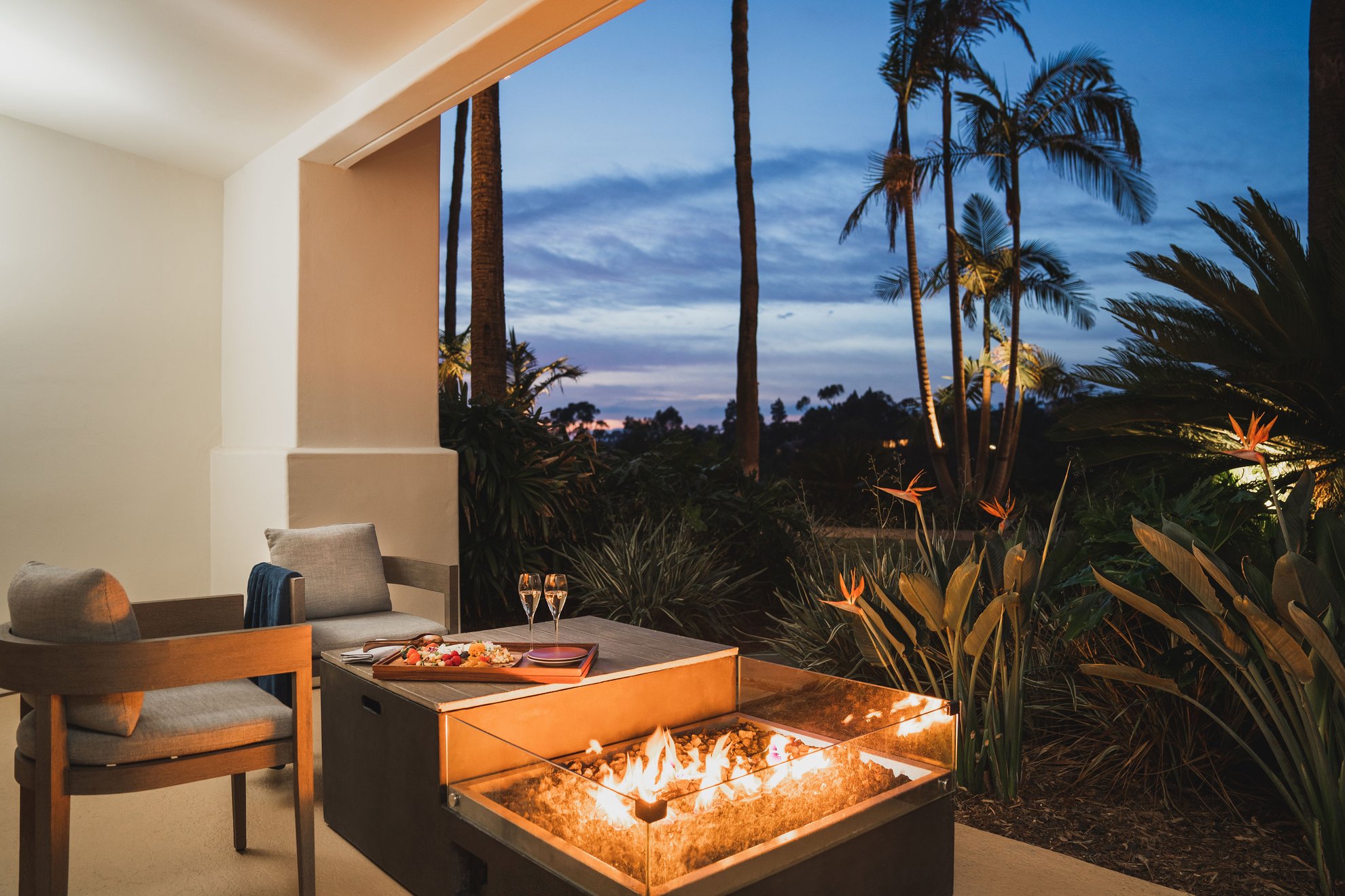 SANPA-P0748-Fireside-Terrace